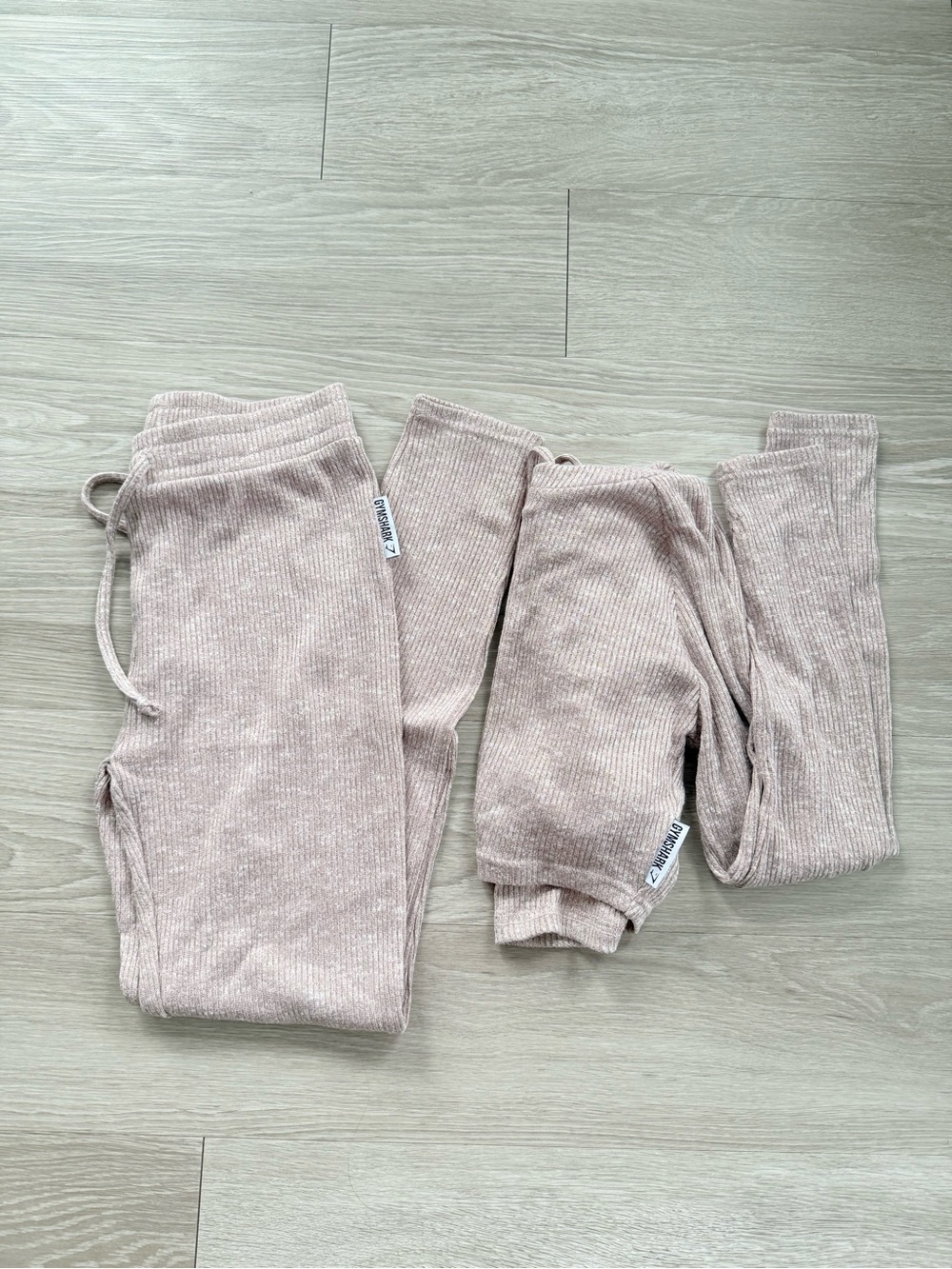 Gymshark Kids Ribbed Leggings in Blush Pink